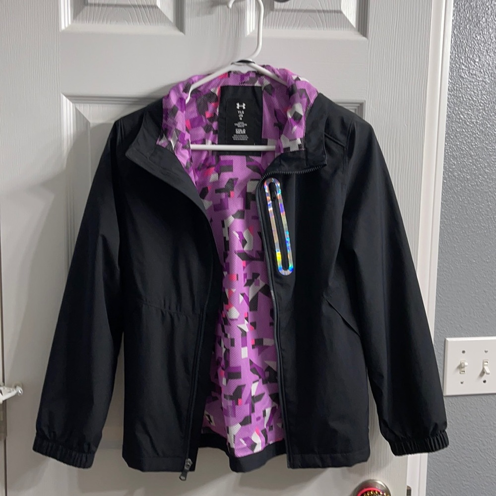 Under Armour NWOT storm jacket girls size L